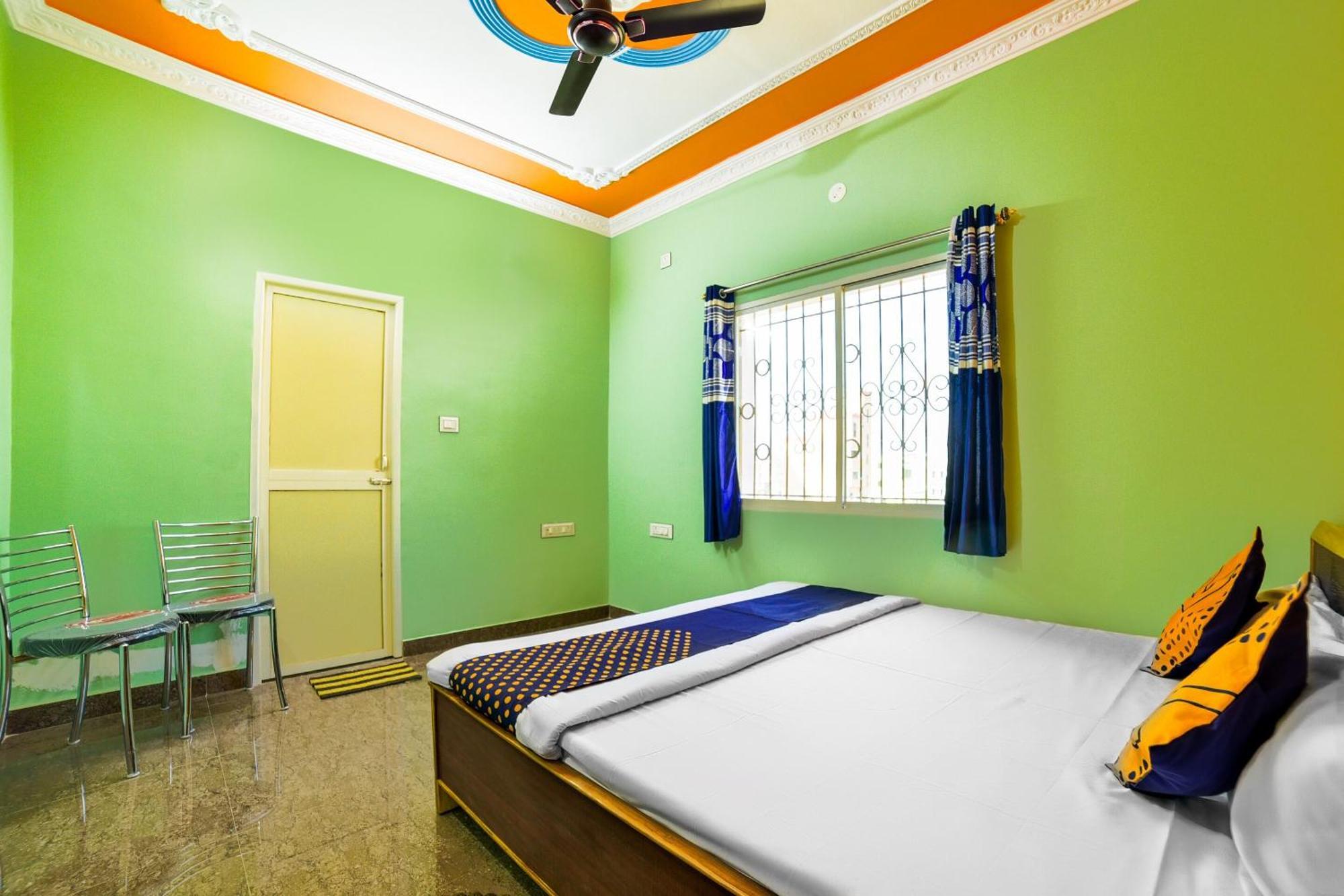 Spot On Devlok Guest House Patna  Exteriér fotografie