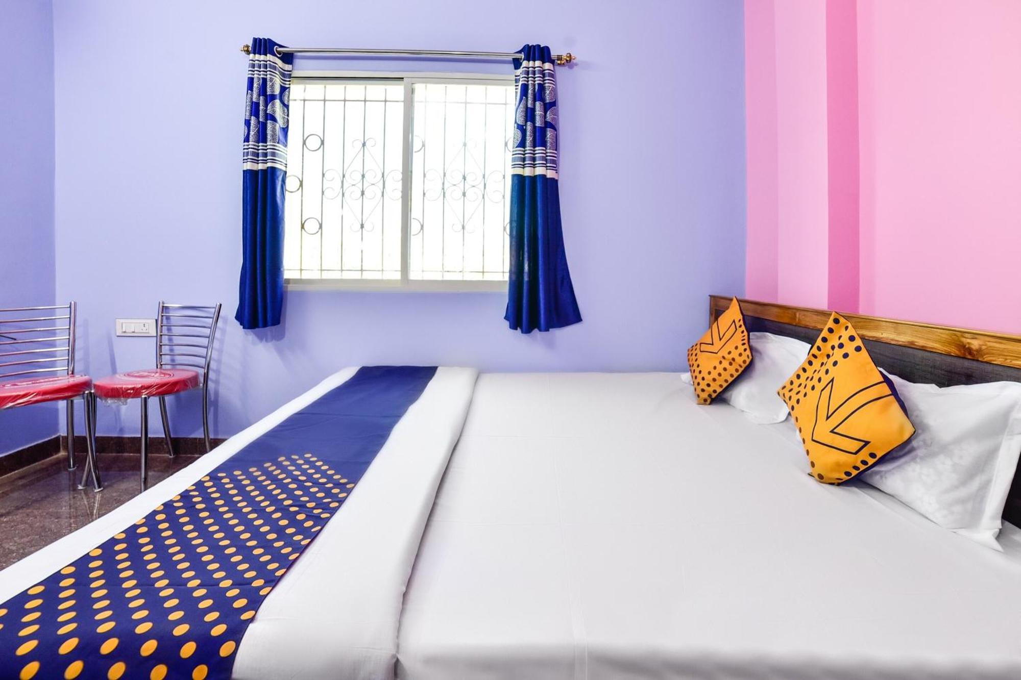 Spot On Devlok Guest House Patna  Exteriér fotografie