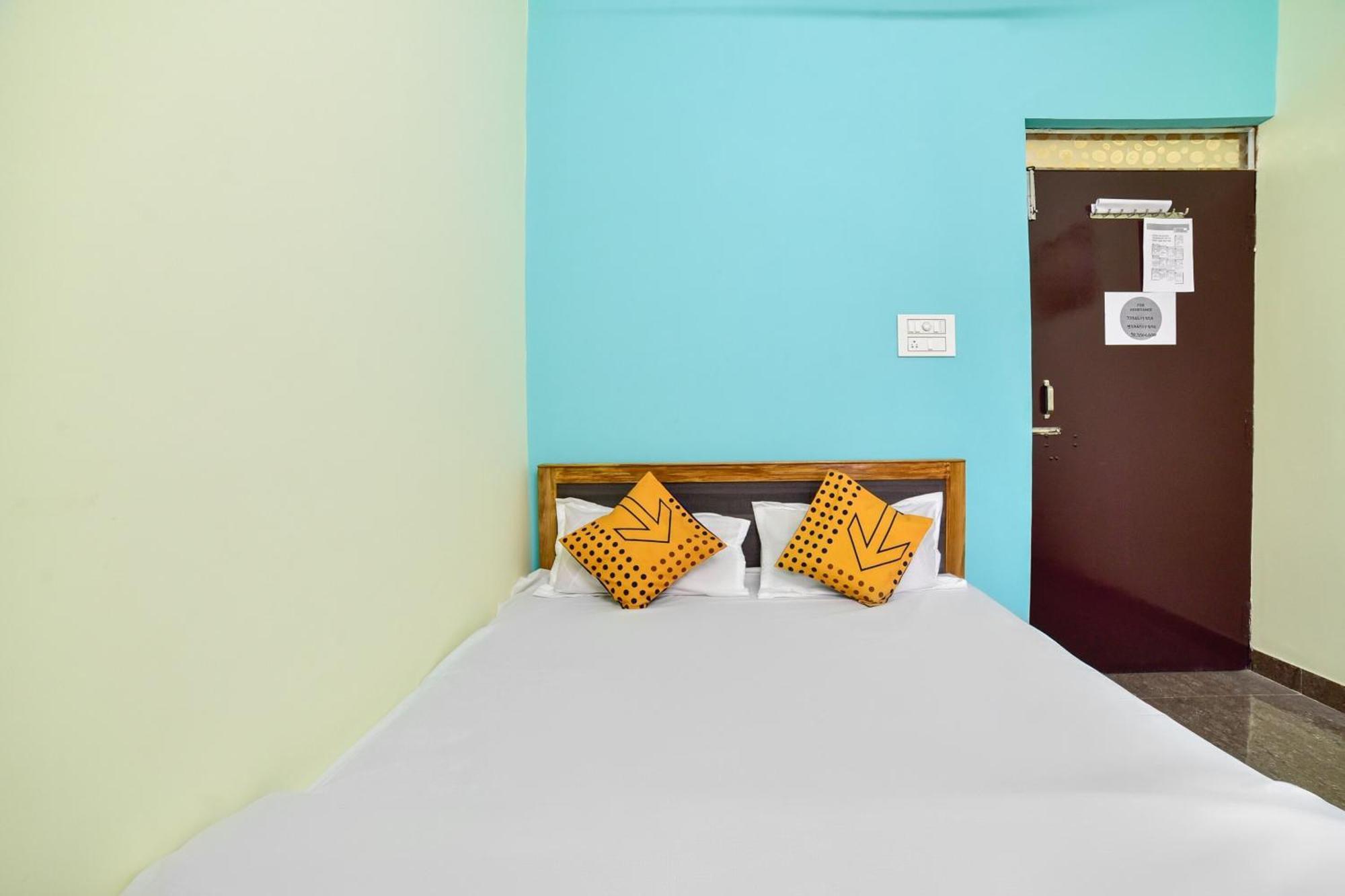 Spot On Devlok Guest House Patna  Exteriér fotografie